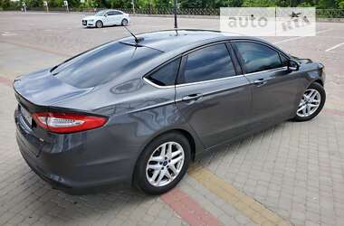 Седан Ford Fusion 2014 в Харькове