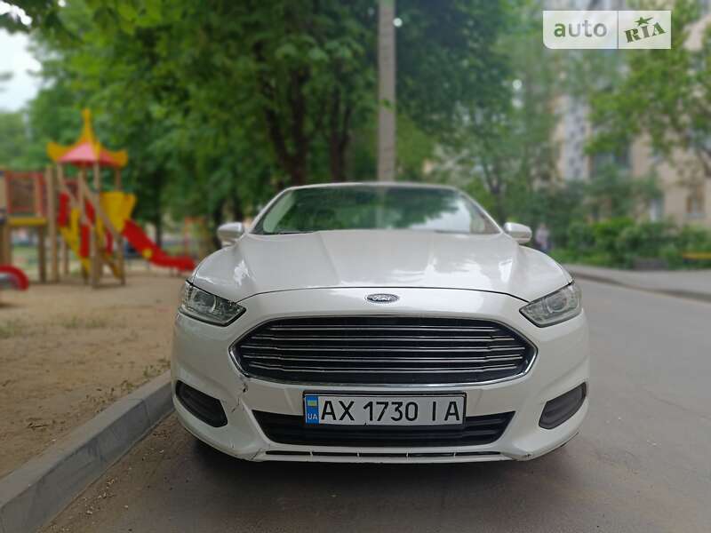 Седан Ford Fusion 2012 в Харкові