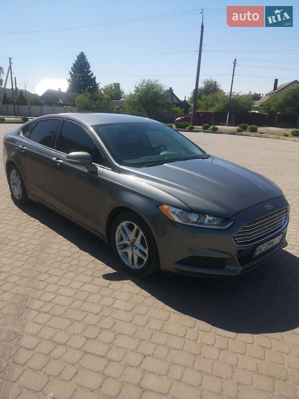 Седан Ford Fusion 2012 в Камне-Каширском