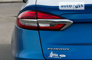 Седан Ford Fusion 2020 в Кривом Роге