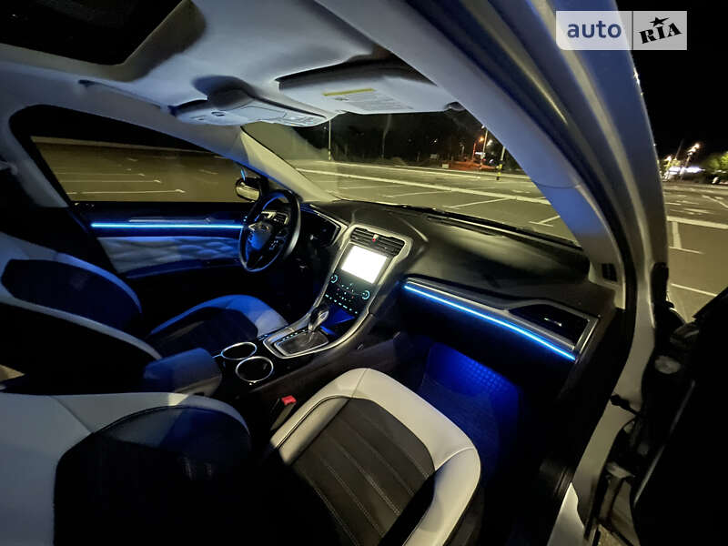 Седан Ford Fusion 2012 в Києві фото 18 Седан Ford Fusion 2012 в Києві