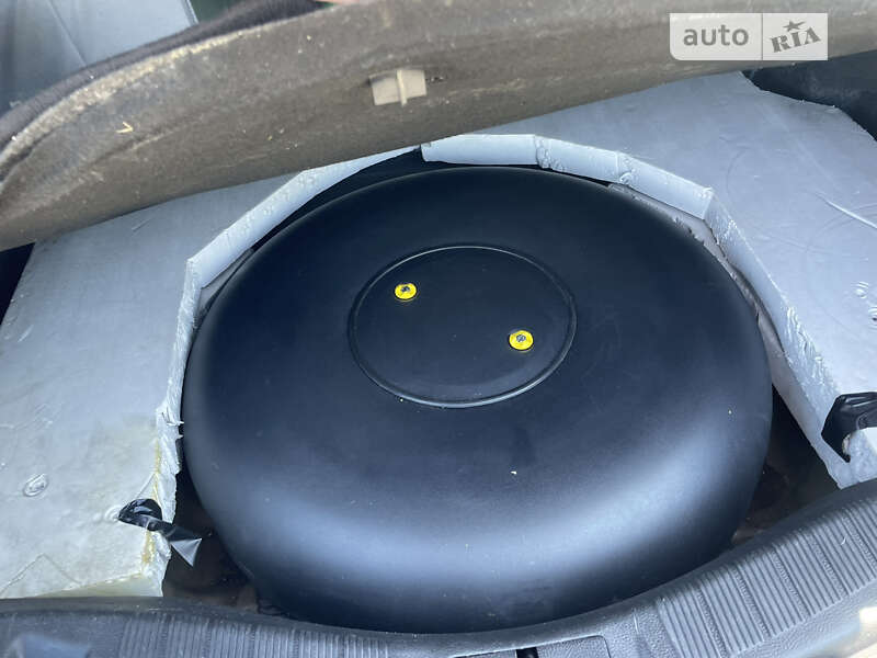 Седан Ford Fusion 2012 в Києві фото 30 Седан Ford Fusion 2012 в Києві