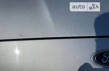 Седан Ford Fusion 2012 в 