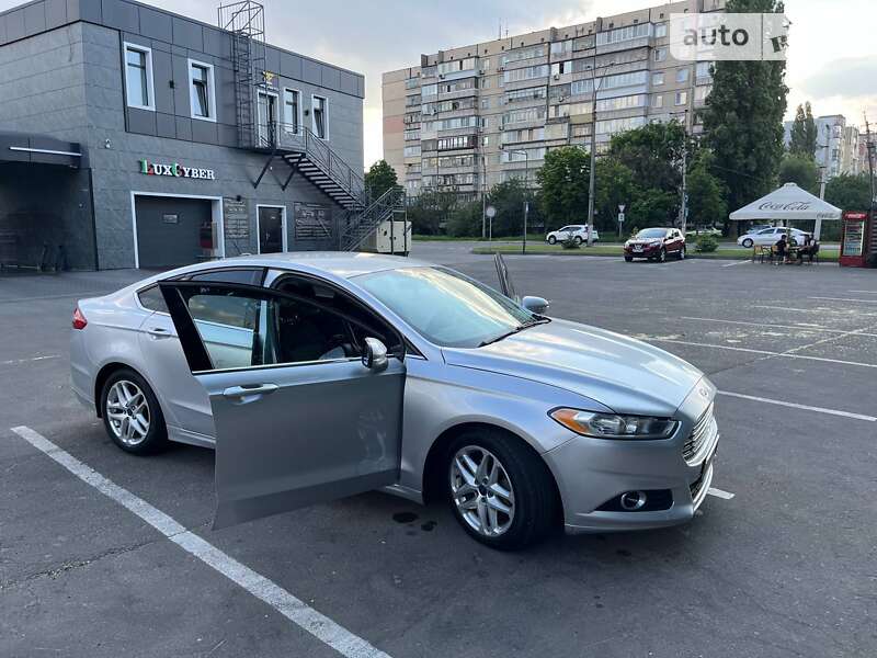 Седан Ford Fusion 2015 в Броварах