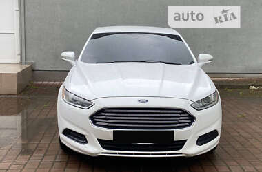 Седан Ford Fusion 2013 в Івано-Франківську