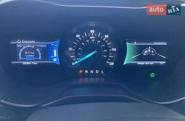 Седан Ford Fusion 2019 в 