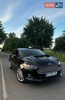 Седан Ford Fusion 2014 в 