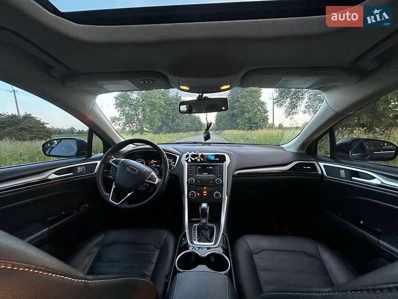Седан Ford Fusion 2014 в Городке