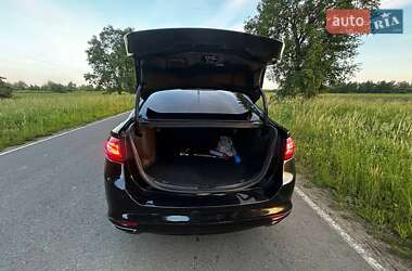 Седан Ford Fusion 2014 в 