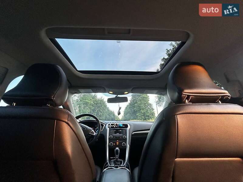 Седан Ford Fusion 2014 в Городке