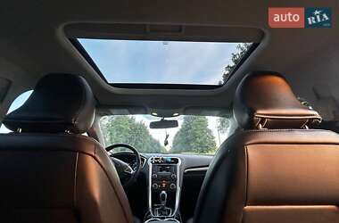Седан Ford Fusion 2014 в 