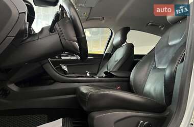 Седан Ford Fusion 2013 в 