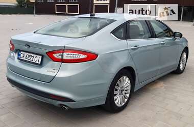 Седан Ford Fusion 2014 в Черкассах