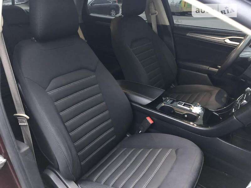 Седан Ford Fusion 2016 в Кривому Розі