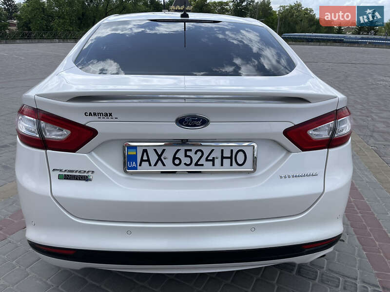 Седан Ford Fusion 2014 в Харькове