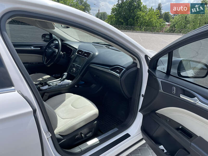 Седан Ford Fusion 2014 в Харькове