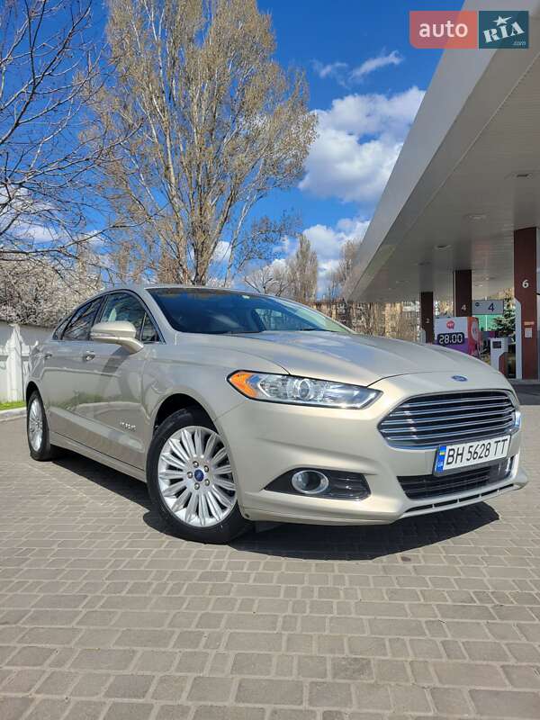Ford Fusion 2014