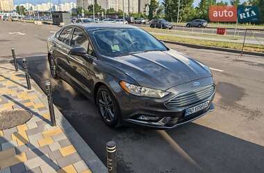 Седан Ford Fusion 2017 в 