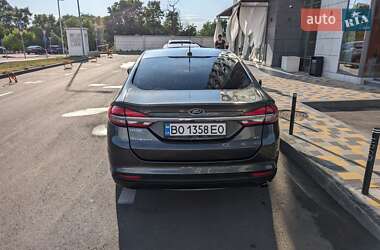 Седан Ford Fusion 2017 в 