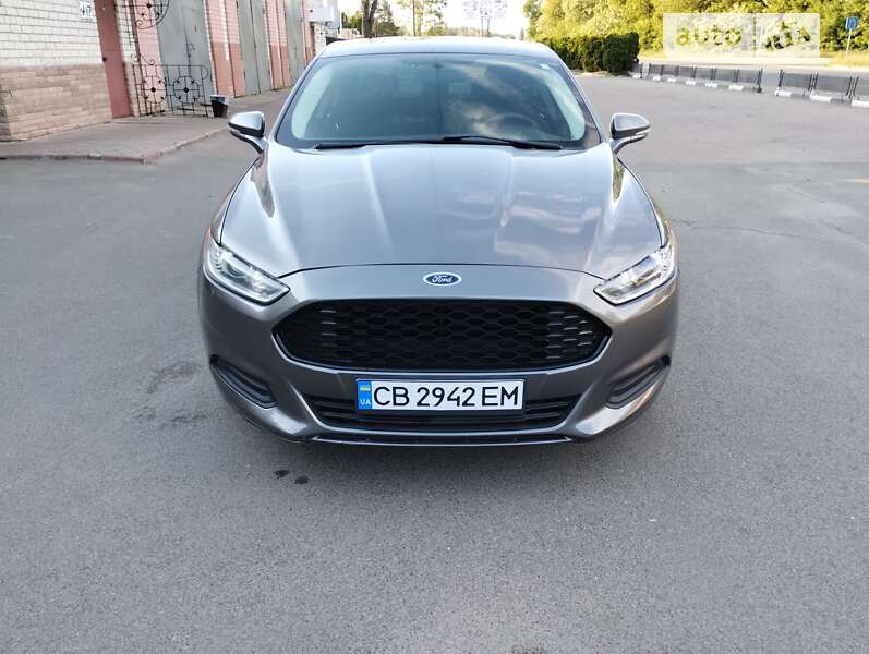 Седан Ford Fusion 2014 в Ніжині