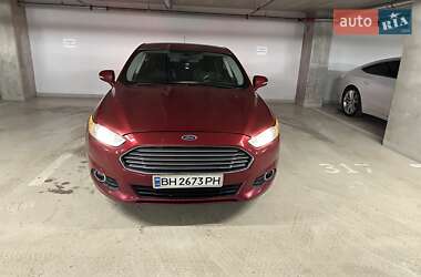 Седан Ford Fusion 2014 в 