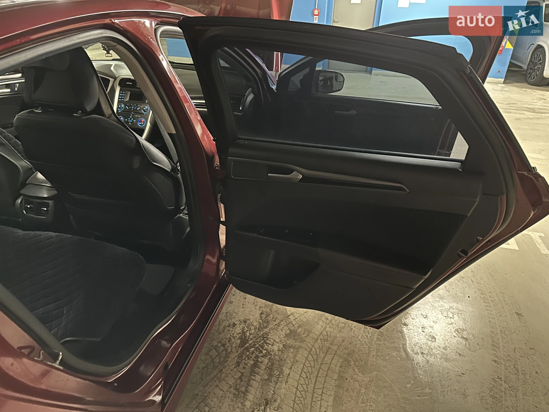 2014 Ford Fusion - мініатюра 11