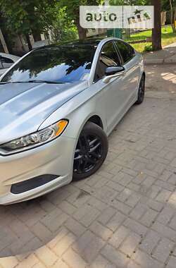 Седан Ford Fusion 2016 в Запоріжжі