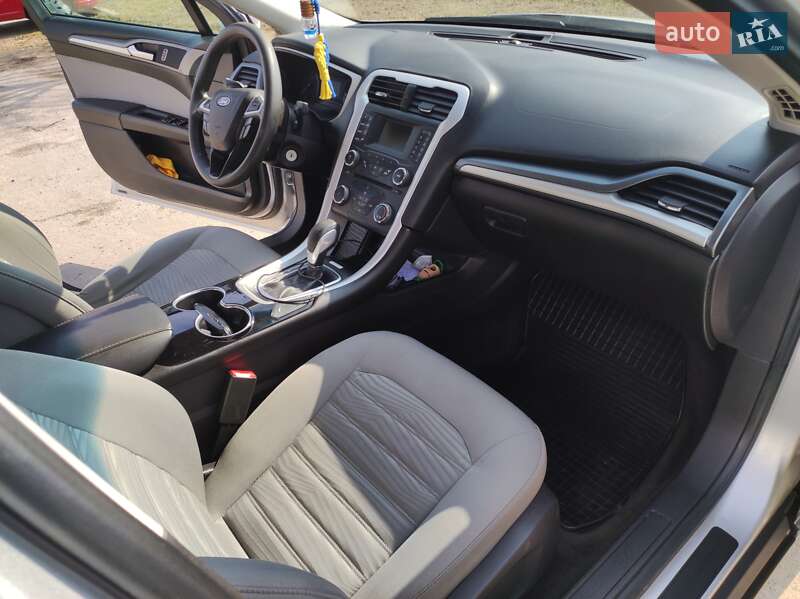 Седан Ford Fusion 2015 в Полтаве