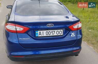 Седан Ford Fusion 2015 в Бородянці