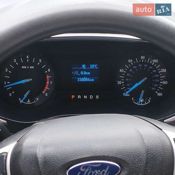 Седан Ford Fusion 2015 в Бородянке