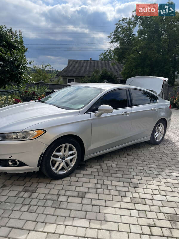Седан Ford Fusion 2015 в Вінниці