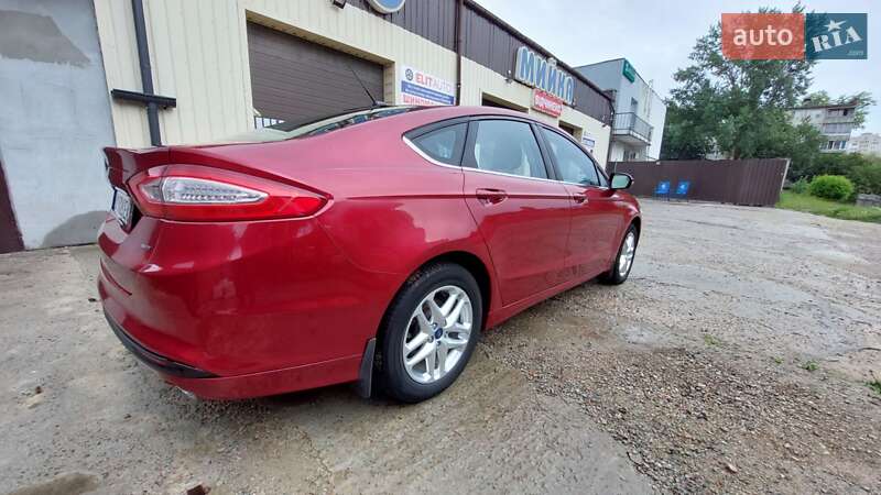 Седан Ford Fusion 2012 в Сумах