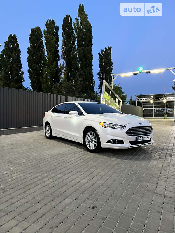 Седан Ford Fusion 2013 в Кропивницькому