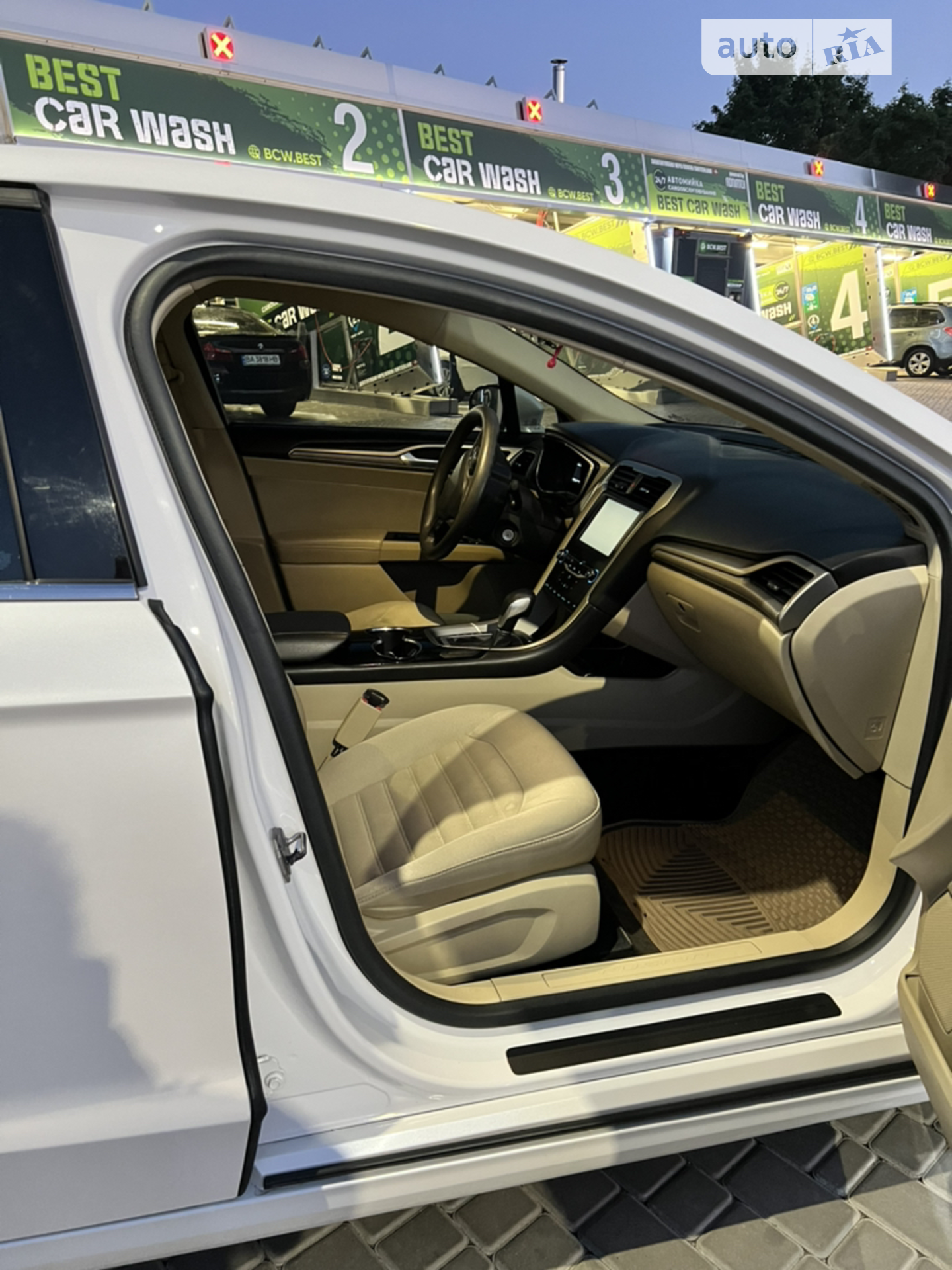 2013 Ford Fusion - мініатюра 10