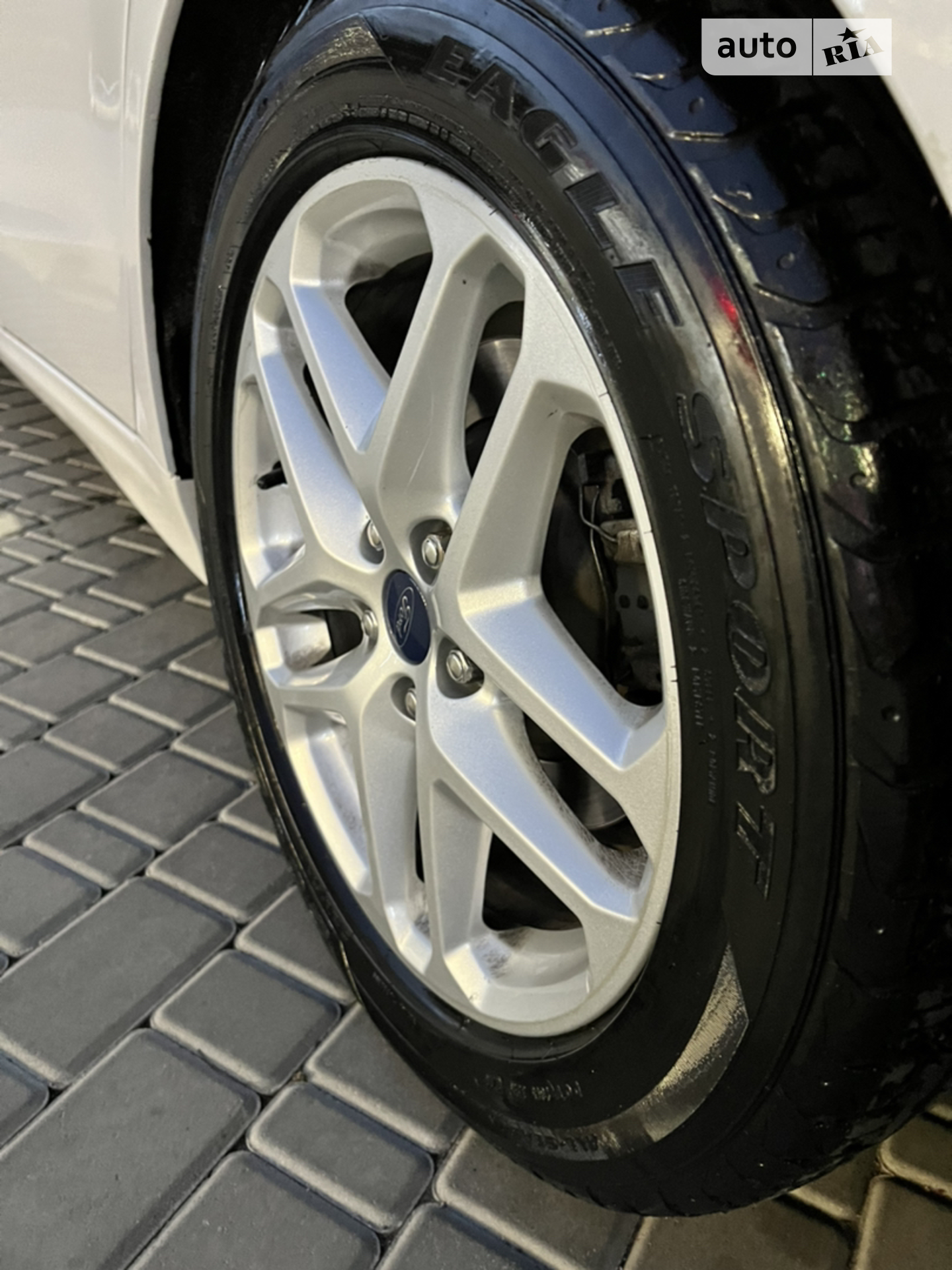 2013 Ford Fusion - мініатюра 15