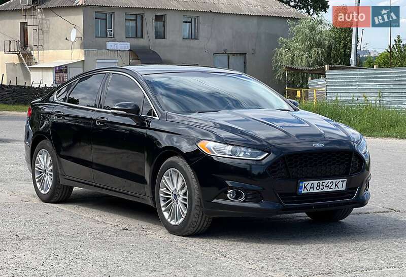 Седан Ford Fusion 2015 в Киеве