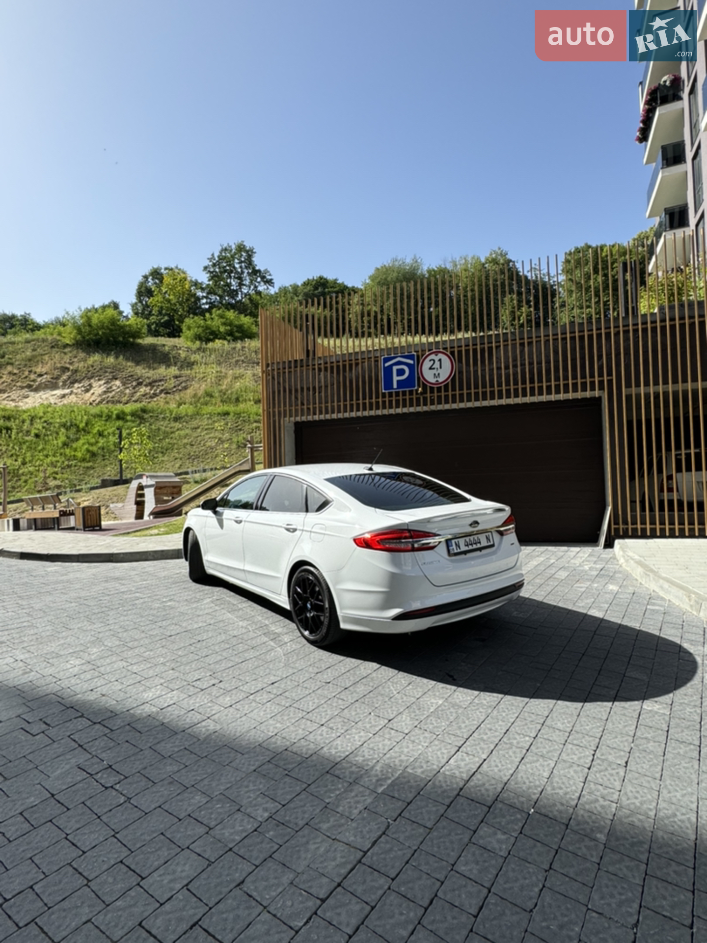 2016 Ford Fusion - мініатюра 9