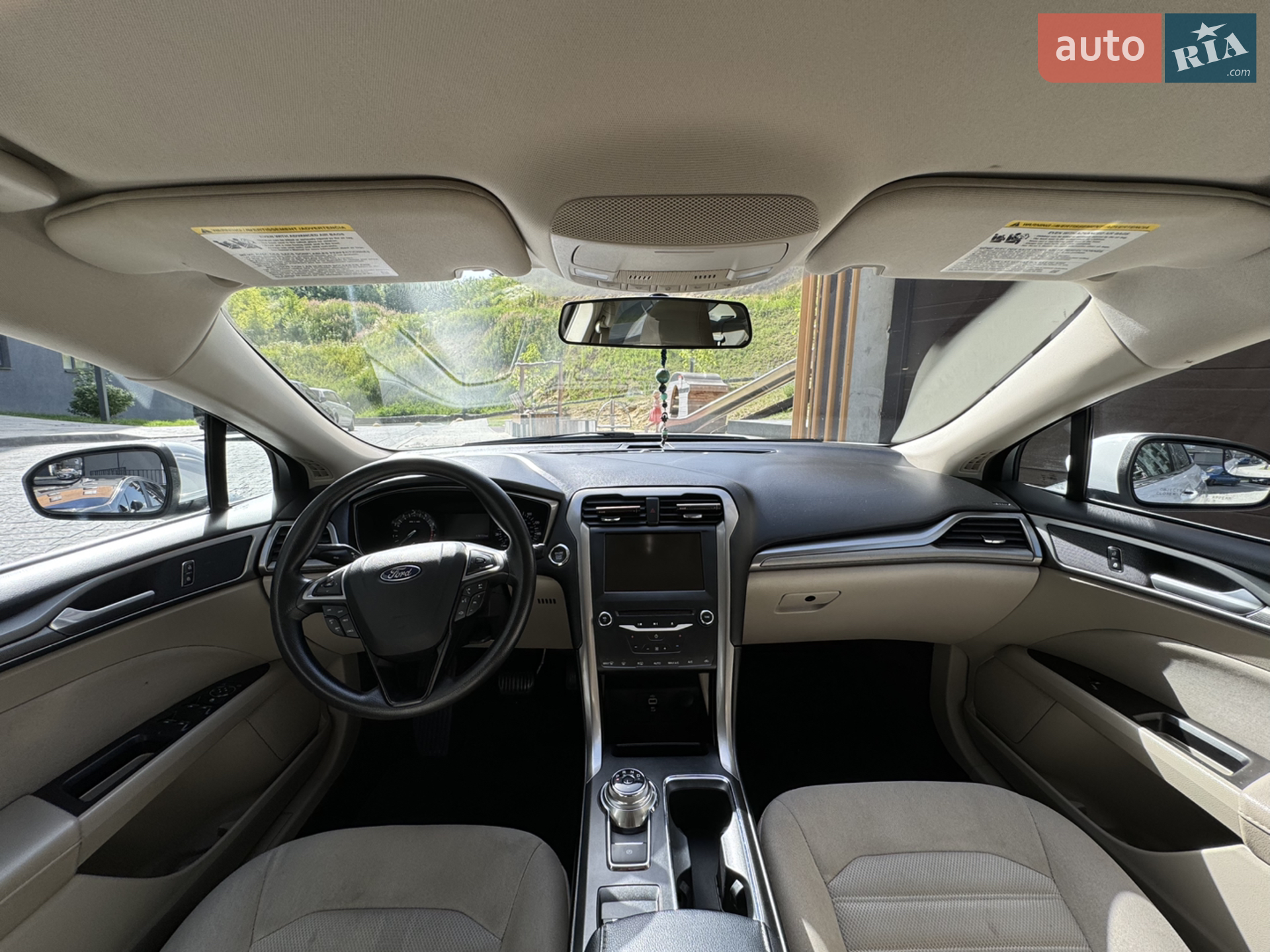 2016 Ford Fusion - мініатюра 23