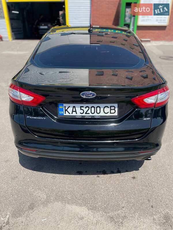 Седан Ford Fusion 2016 в Киеве