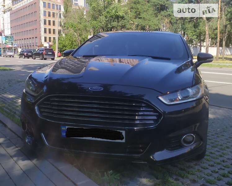 Седан Ford Fusion 2014 в Києві