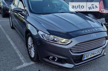 Седан Ford Fusion 2014 в Дніпрі