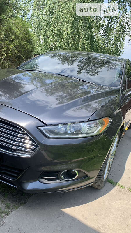 Седан Ford Fusion 2014 в Перещепине