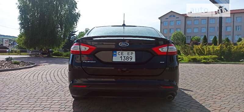 Седан Ford Fusion 2015 в Чернівцях