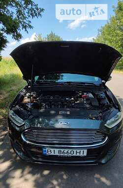 Седан Ford Fusion 2015 в Полтаве