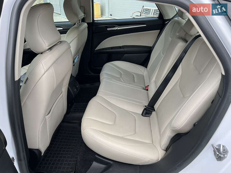 Седан Ford Fusion 2017 в Тернополе фото 13 Седан Ford Fusion 2017 в Тернополе
