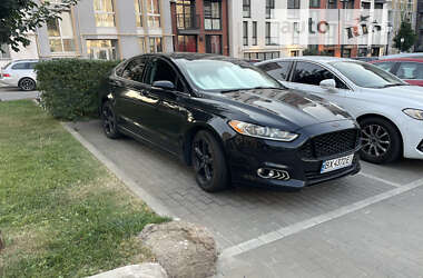 Седан Ford Fusion 2015 в Киеве