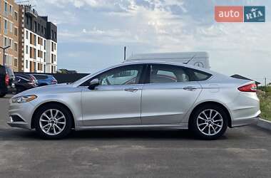 Седан Ford Fusion 2016 в Ровно