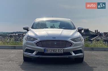Седан Ford Fusion 2016 в Ровно