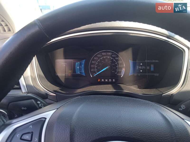 Седан Ford Fusion 2014 в Харкові
