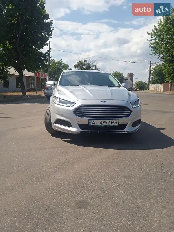 Седан Ford Fusion 2014 в 